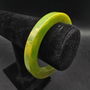 Marbled Green Bakelite Bangle Bracelet Vintage Plastic Jewelry